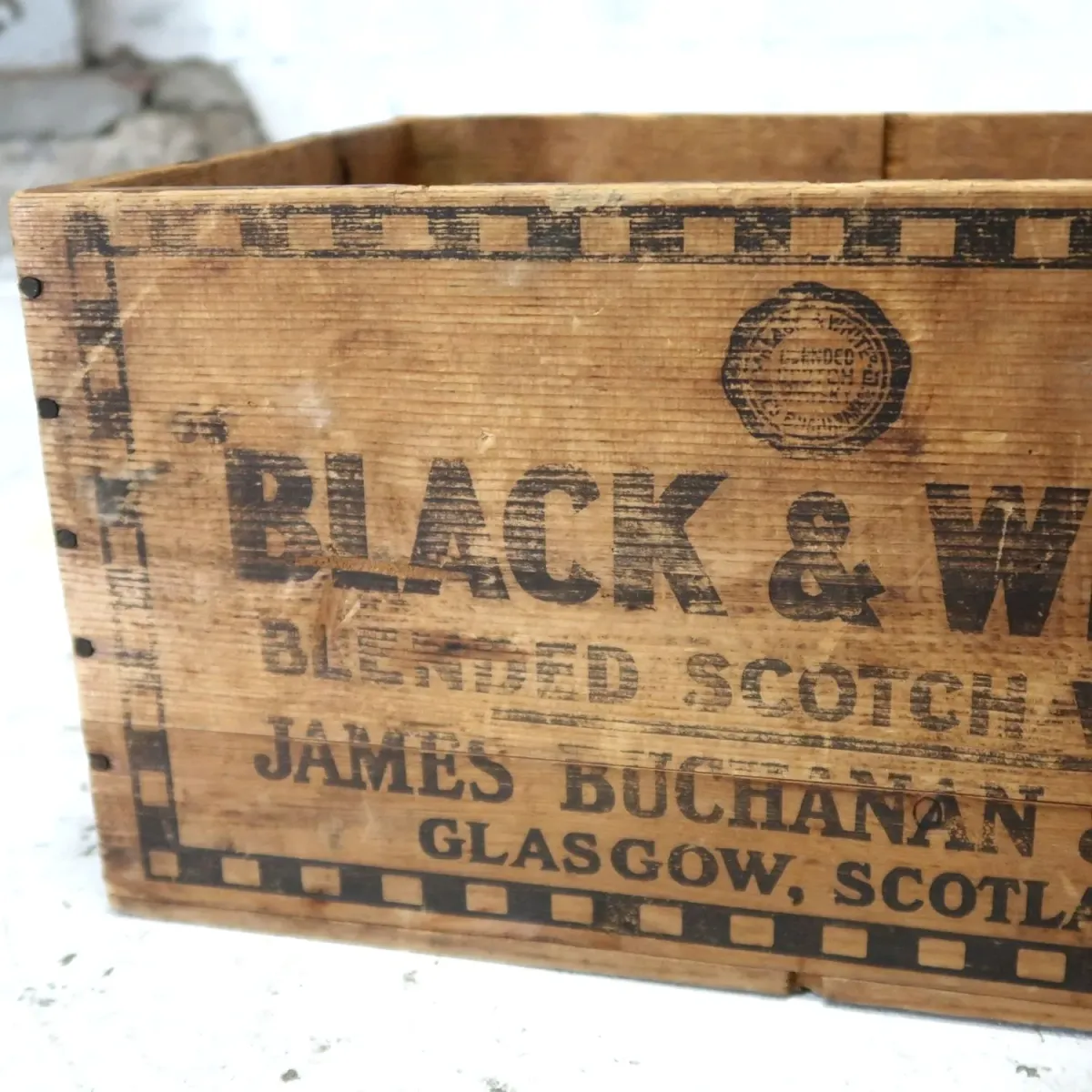 BLACK & WHITE ビンテージ ウッドボックス