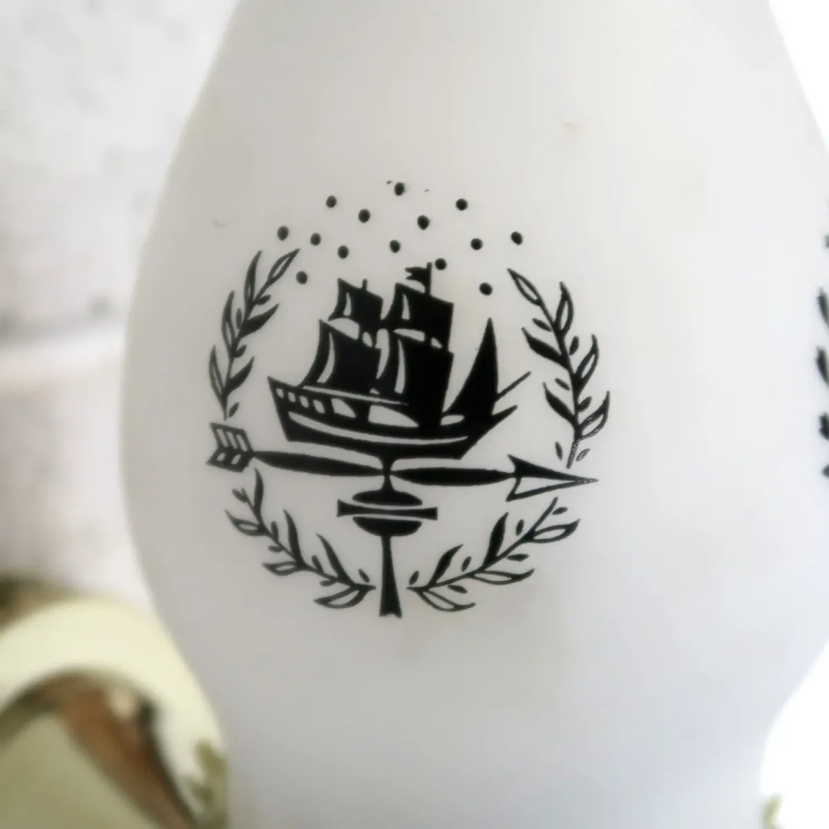 ビンテージ ガラス×メタル ブラケットランプ