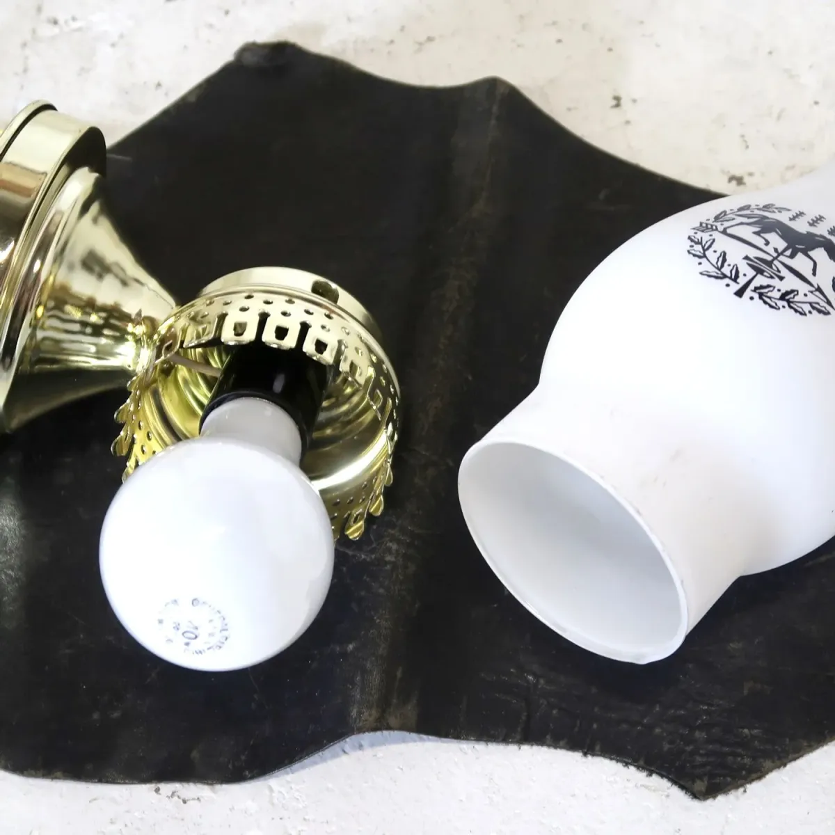 ビンテージ ガラス×メタル ブラケットランプ