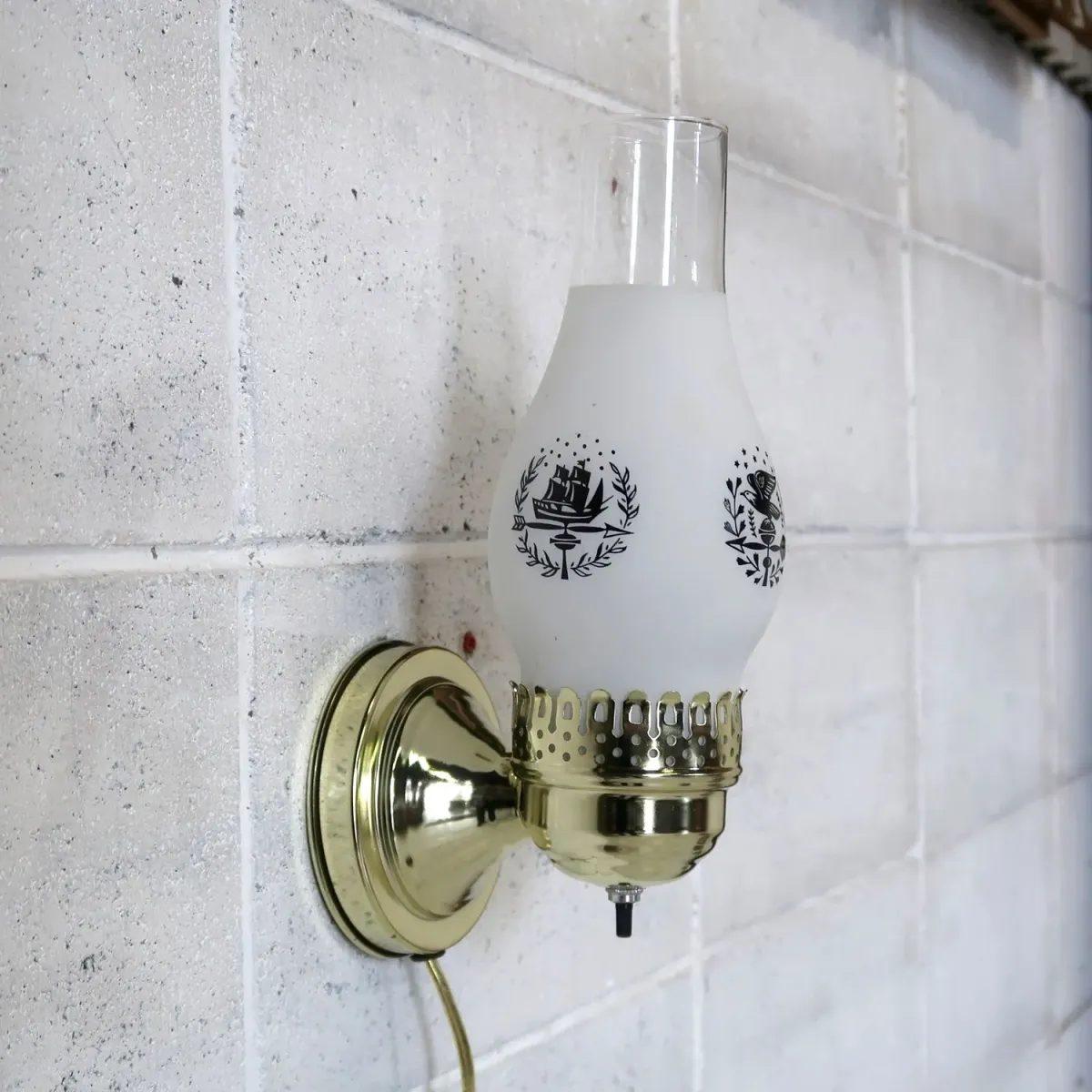 ビンテージ ガラス×メタル ブラケットランプ