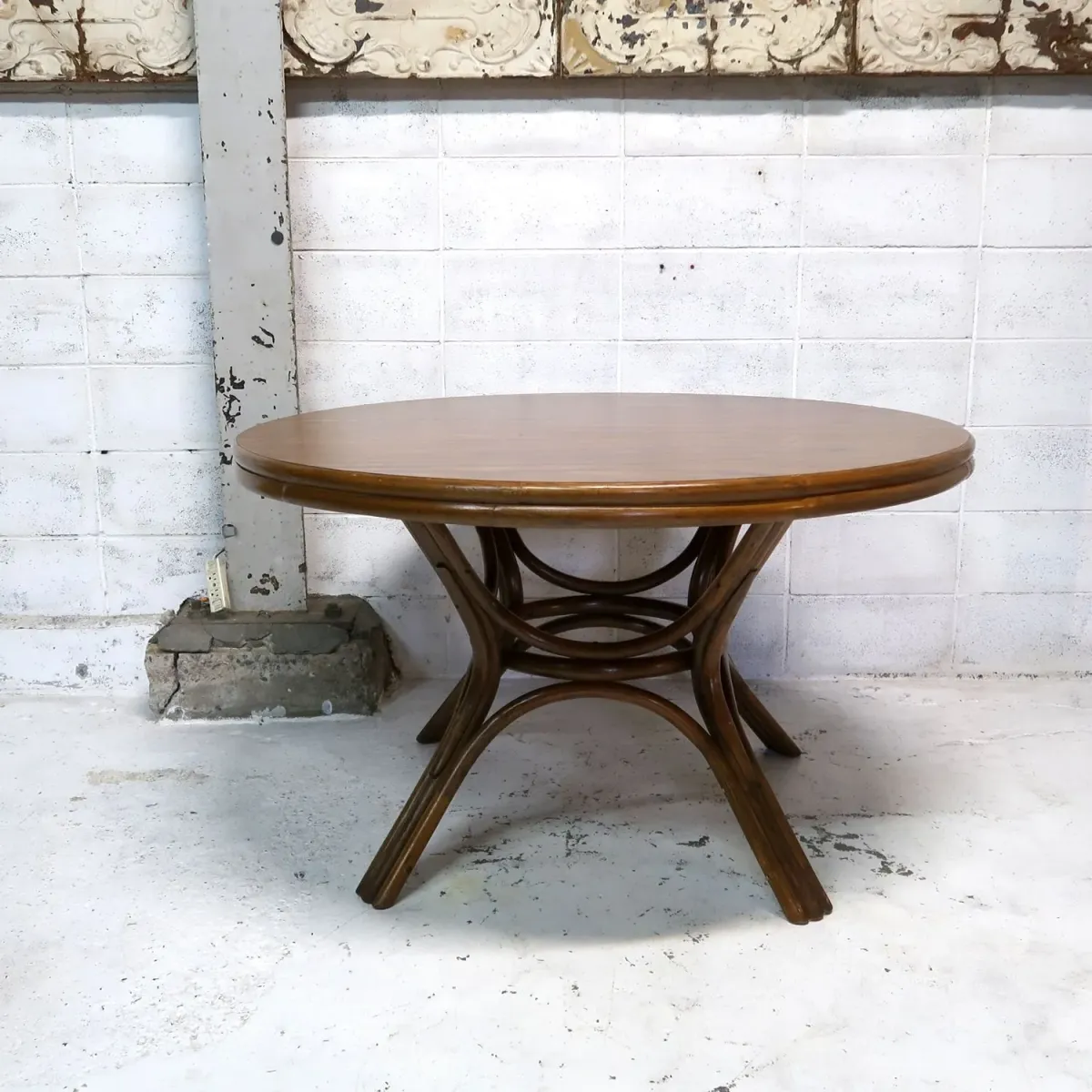 アンティーク ラウンド ダイニングテーブル ベントウッド