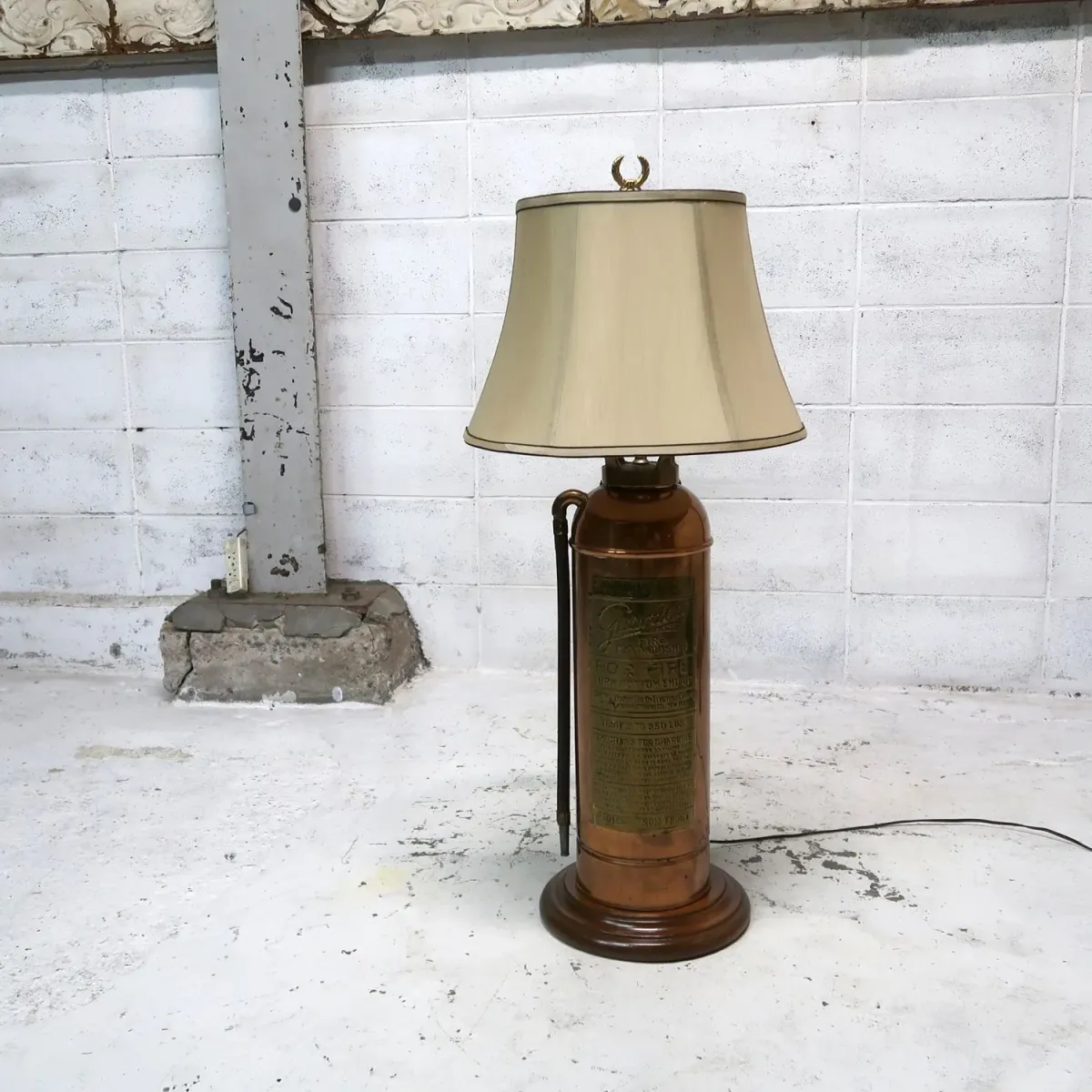 アンティーク 消火器 カスタムランプ