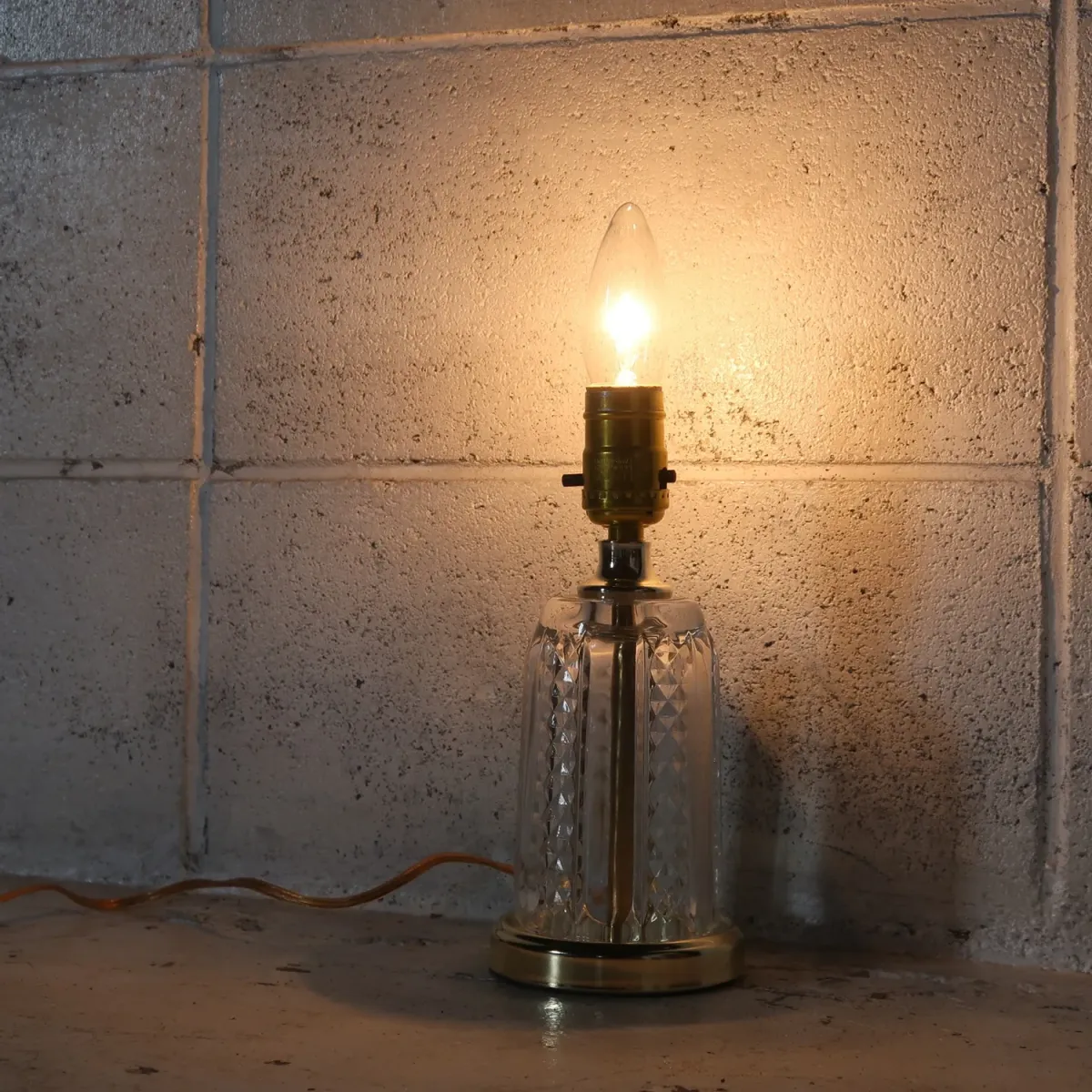 アンティーク ガラスベース テーブルランプ