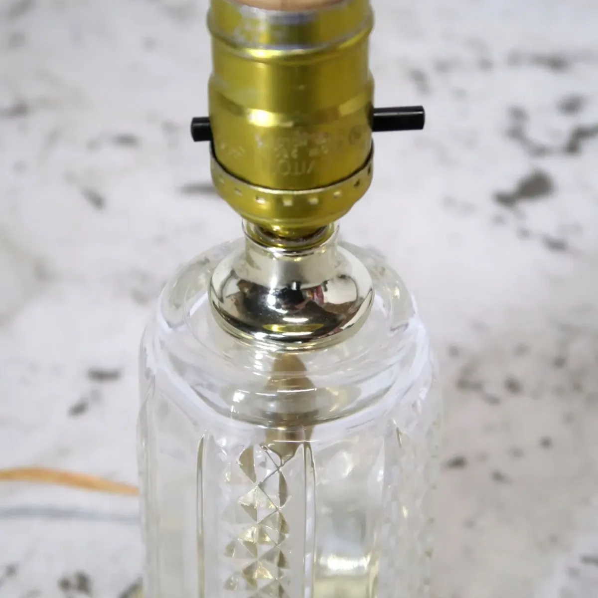 アンティーク ガラスベース テーブルランプ