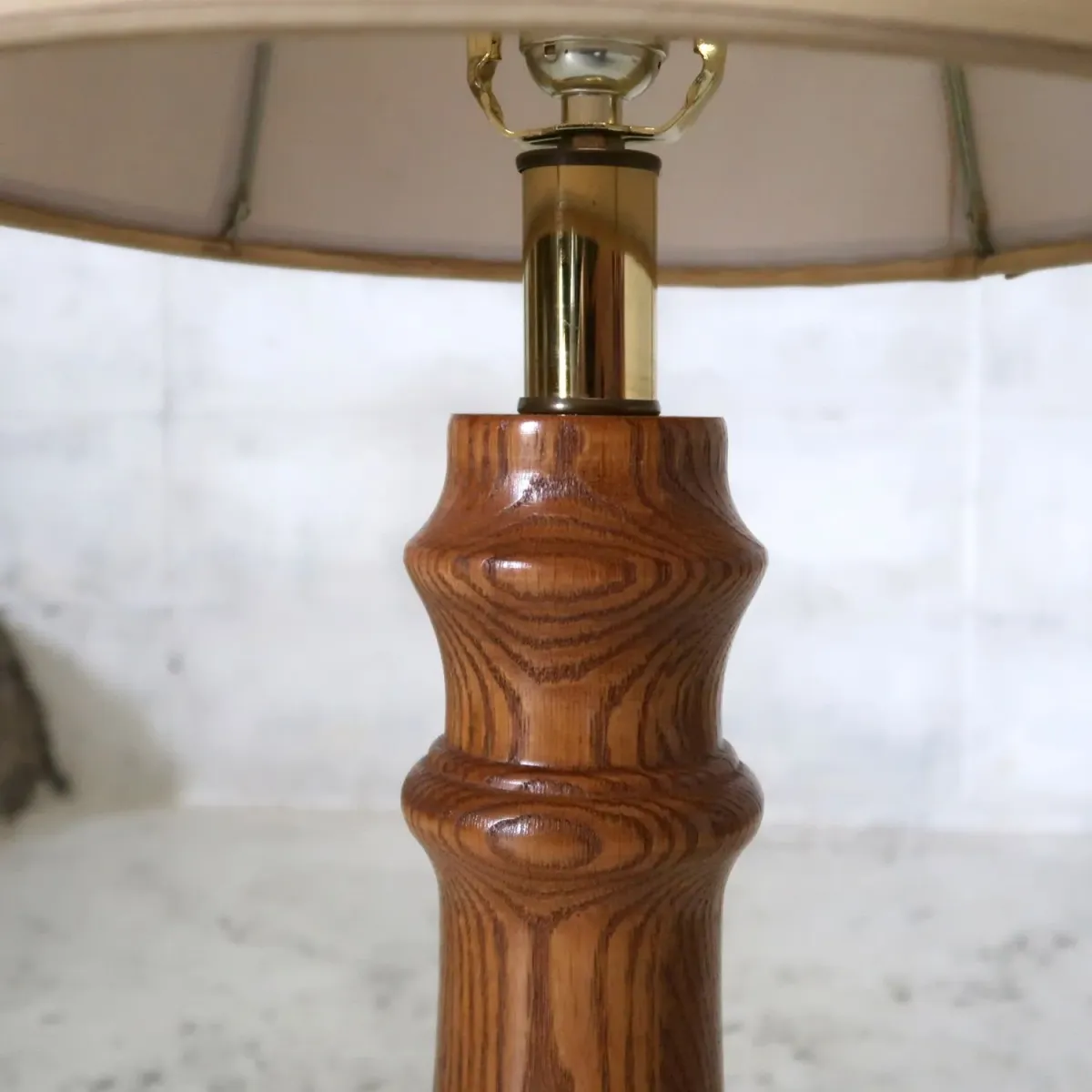 アンティーク ウッドベース テーブルランプ