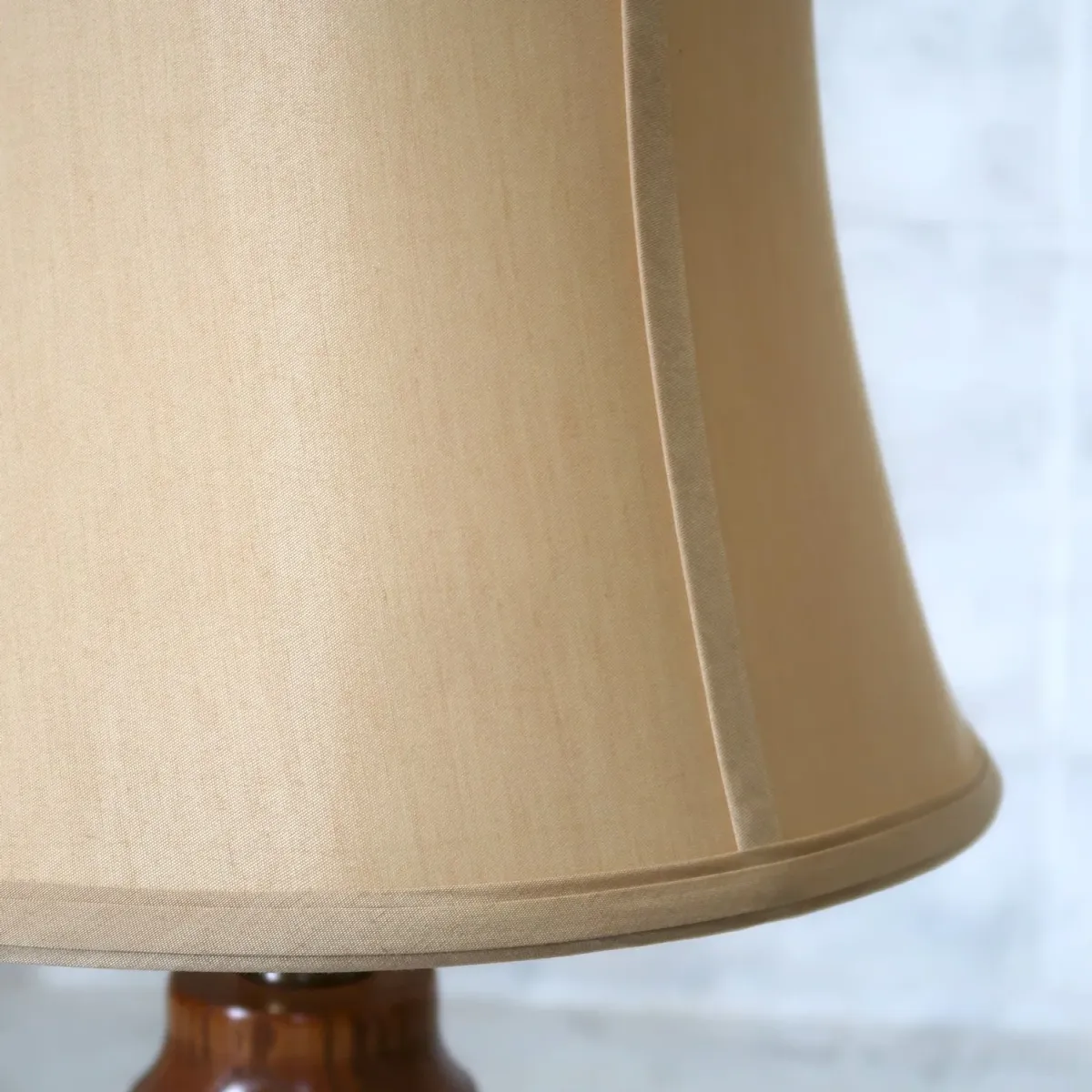 アンティーク ウッドベース テーブルランプ