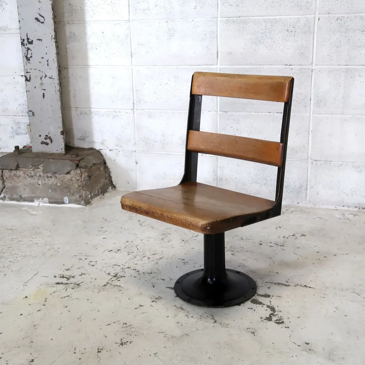 20's～ アンティーク スクールチェア
