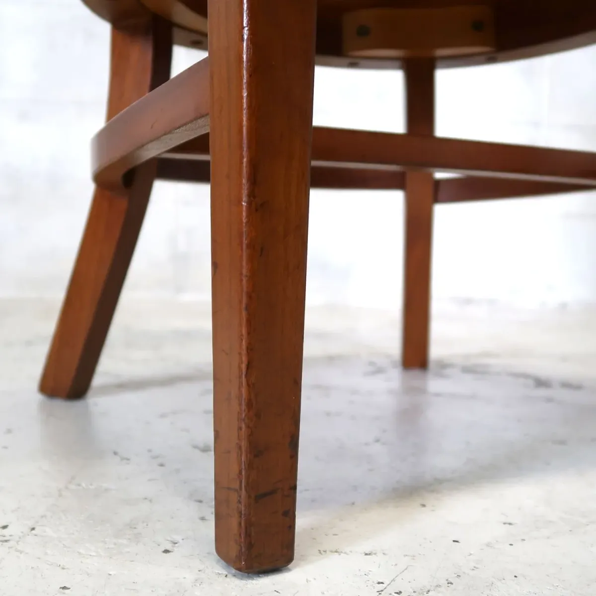 Gunlocke Chair社 アンティーク アームチェア ウォルナット