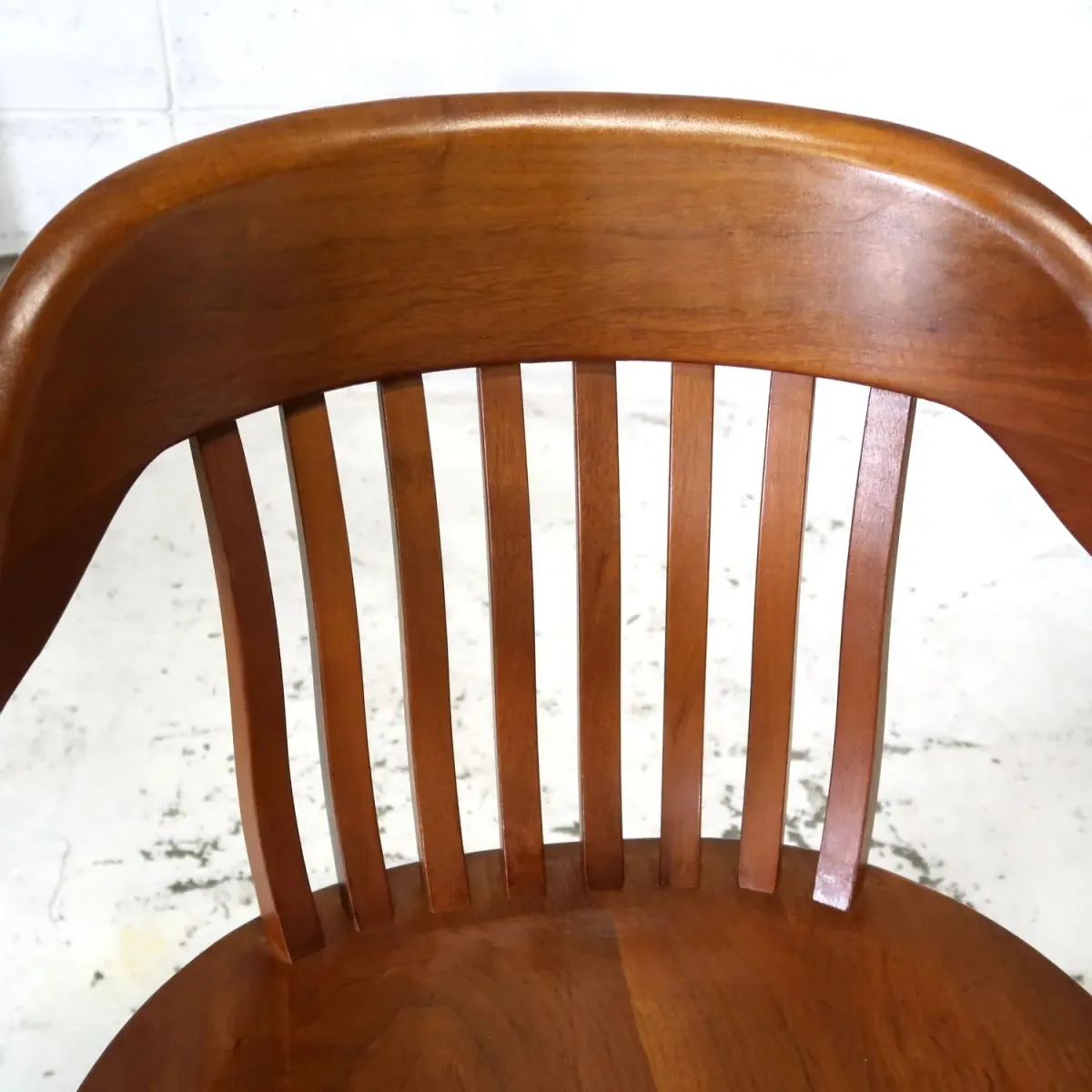 Gunlocke Chair社 アンティーク アームチェア ウォルナット