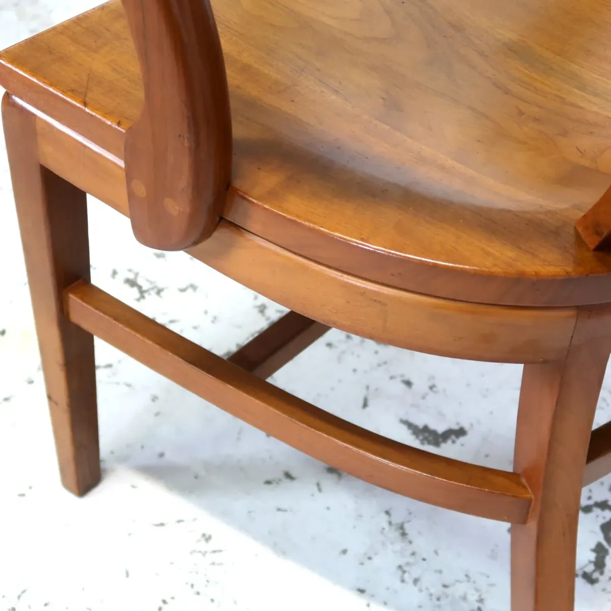 Gunlocke Chair社 アンティーク アームチェア ウォルナット