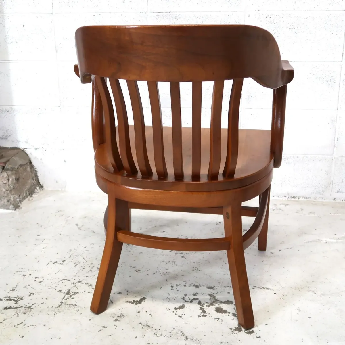 Gunlocke Chair社 アンティーク アームチェア ウォルナット