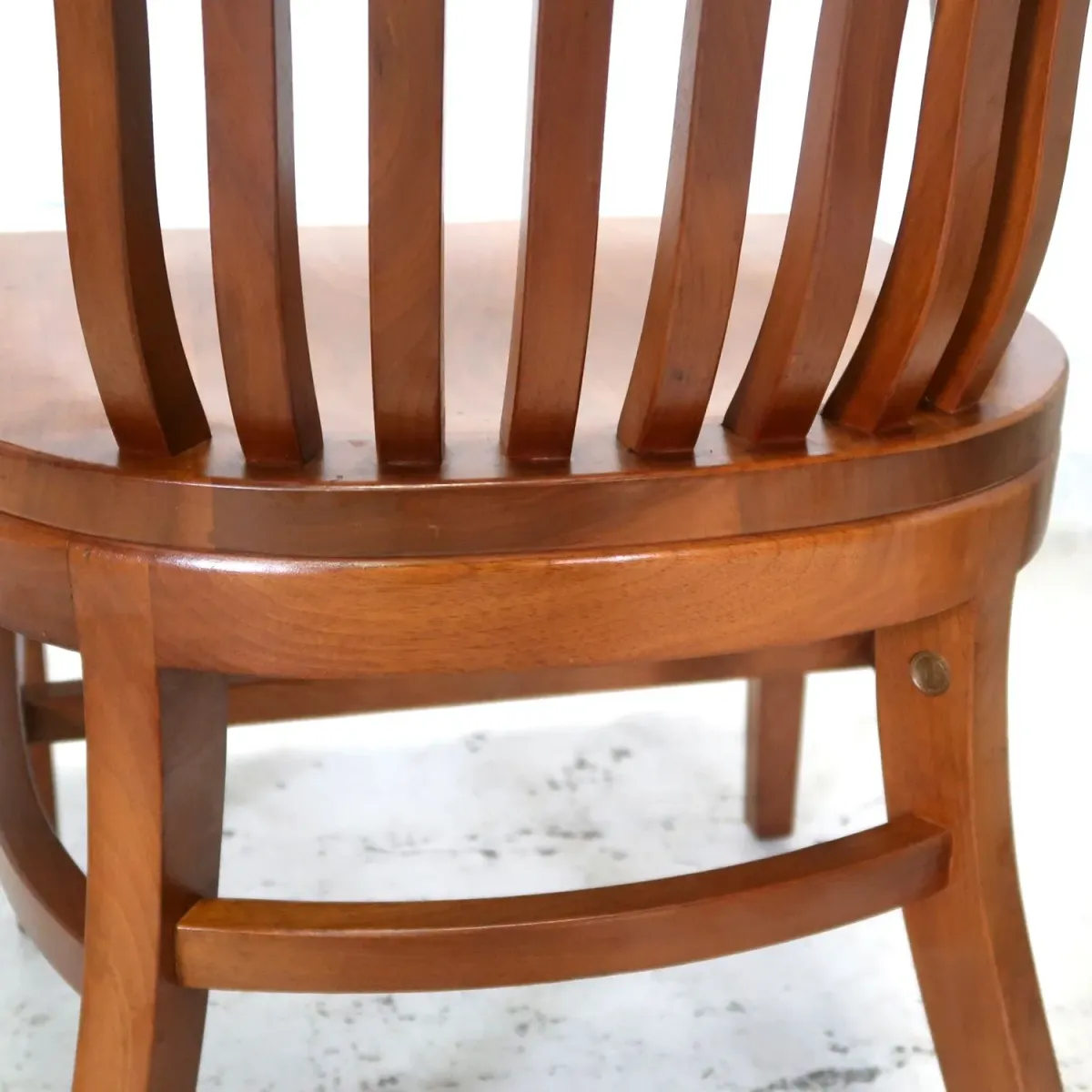 Gunlocke Chair社 アンティーク アームチェア ウォルナット