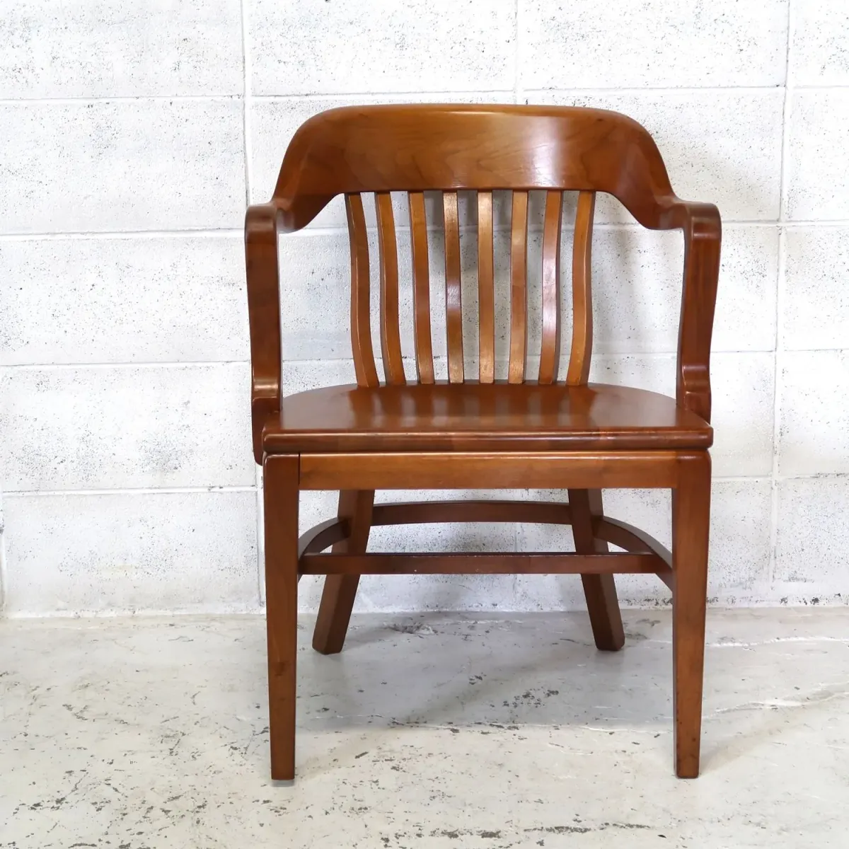 Gunlocke Chair社 アンティーク アームチェア ウォルナット