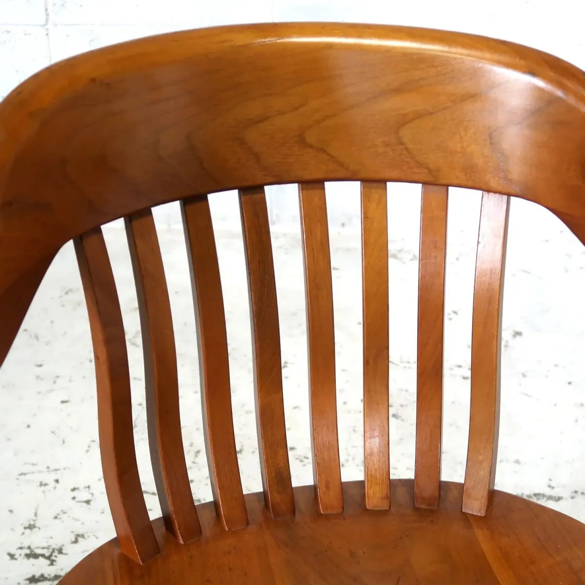 Gunlocke Chair社 アンティーク アームチェア ウォルナット