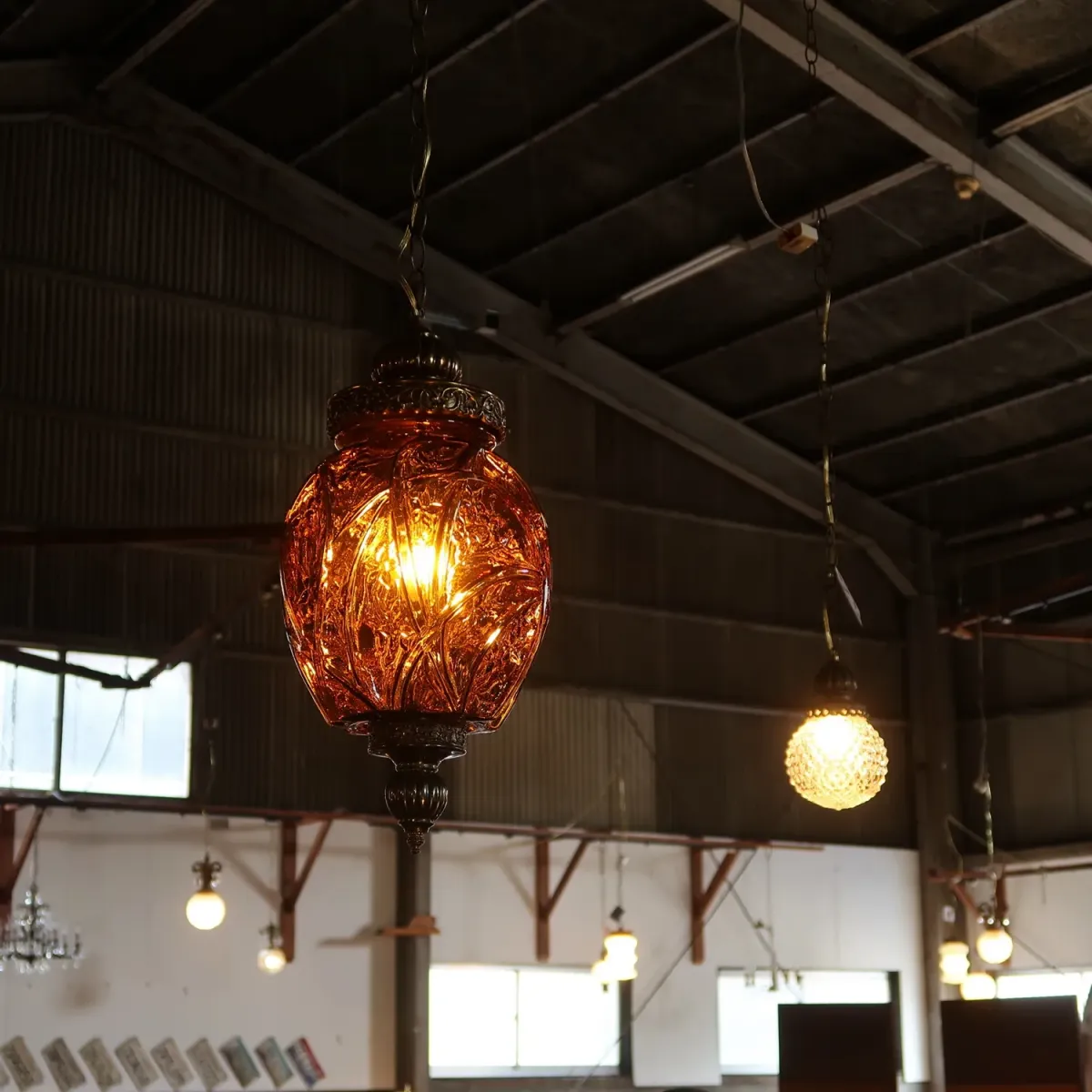 アンティーク アンバーガラス ペンダントランプ
