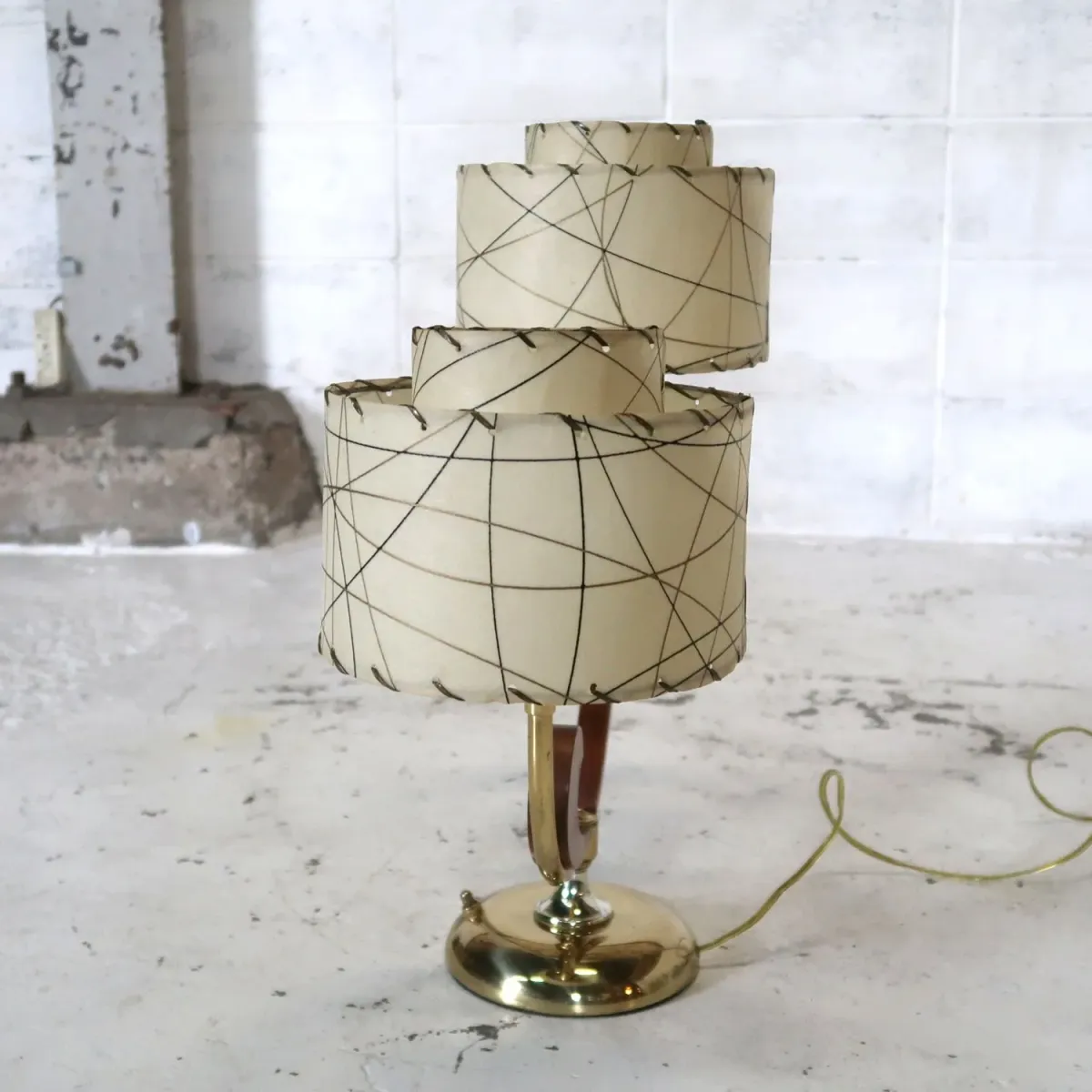 ミッドセンチュリー ファイバーテーブルランプ 2灯