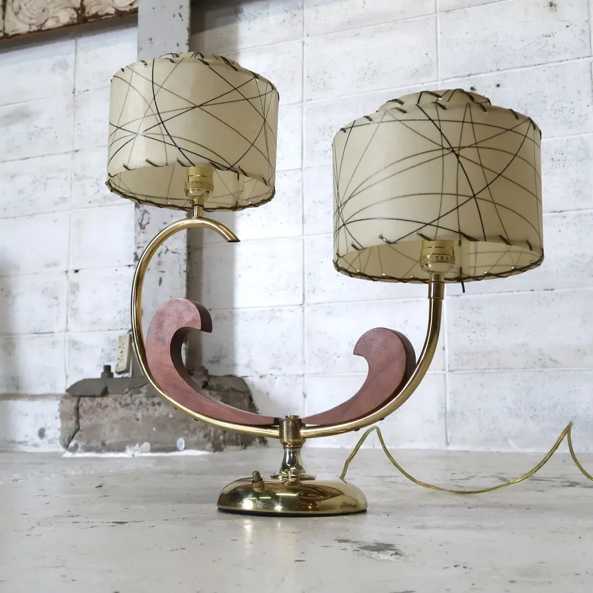 ミッドセンチュリー ファイバーテーブルランプ 2灯