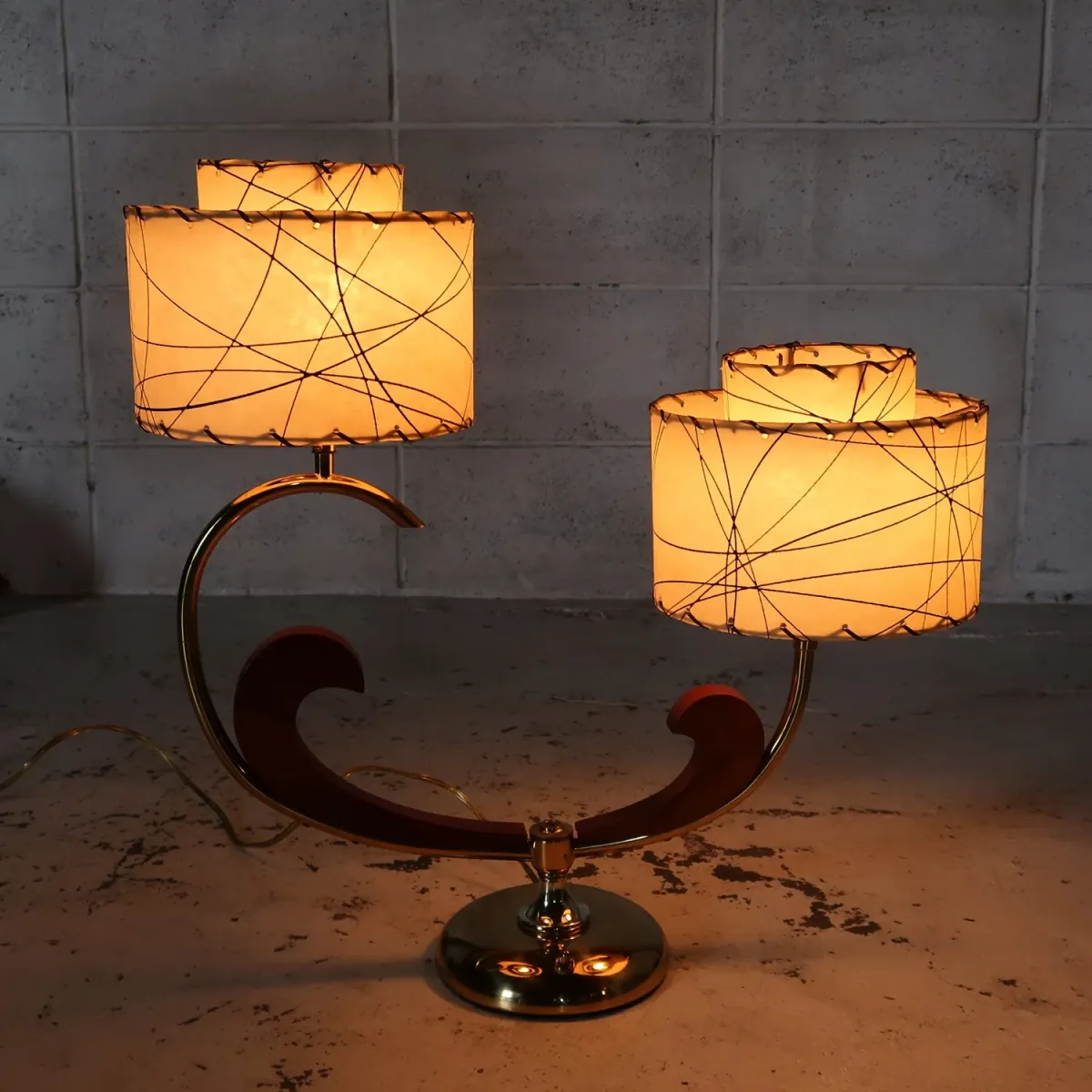 ミッドセンチュリー ファイバーテーブルランプ 2灯