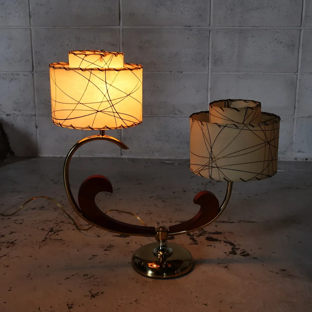 ミッドセンチュリー ファイバーテーブルランプ 2灯