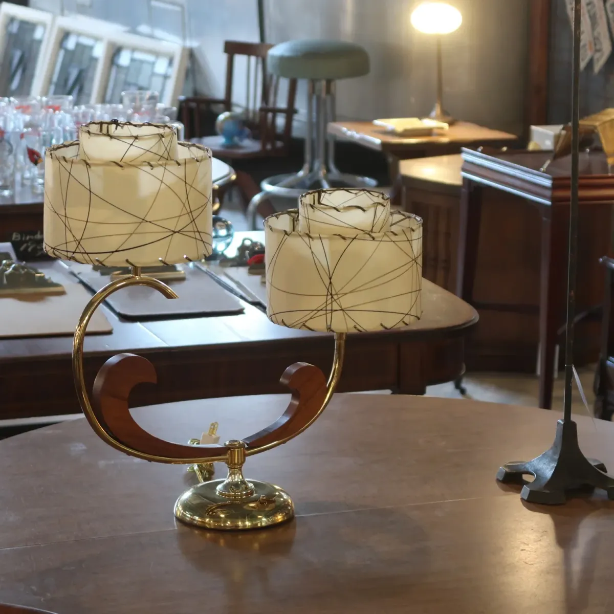 ミッドセンチュリー ファイバーテーブルランプ 2灯