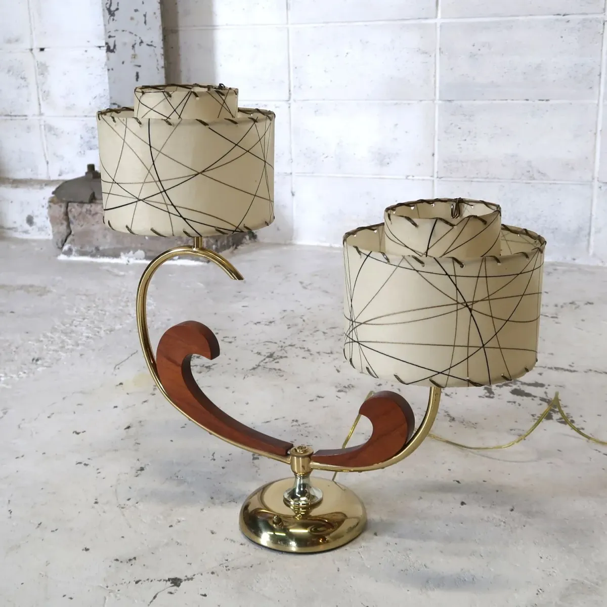 ミッドセンチュリー ファイバーテーブルランプ 2灯