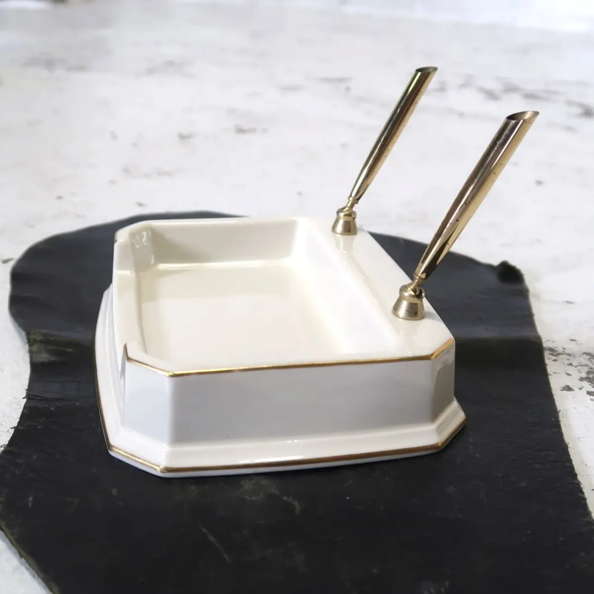 LENOX ビンテージ ペンスタンド セラミック