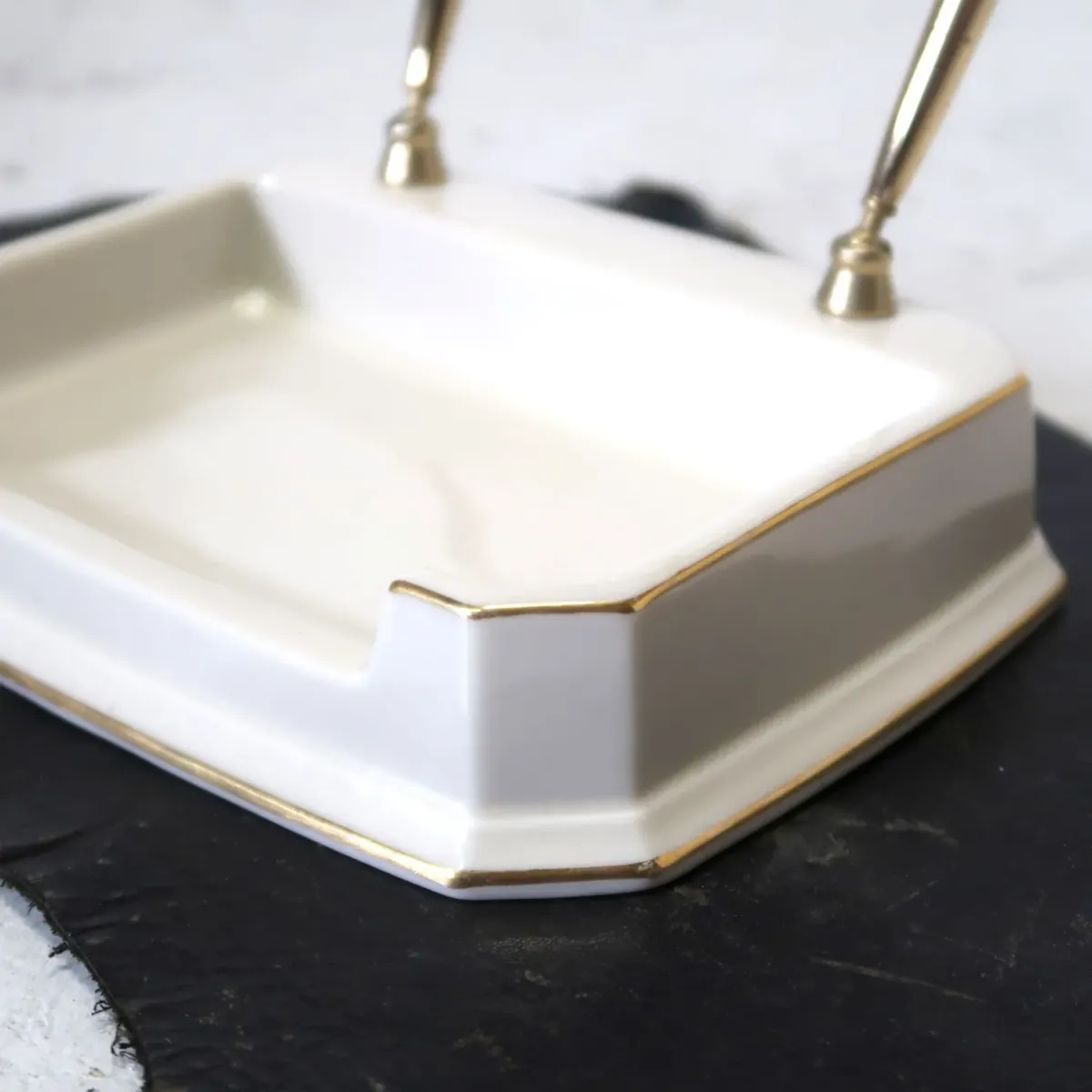 LENOX ビンテージ ペンスタンド セラミック