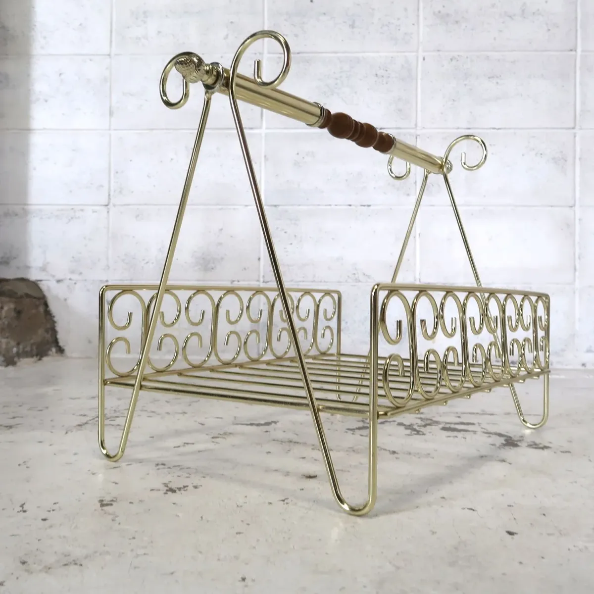 アンティーク ワイヤーメタル マガジンラック