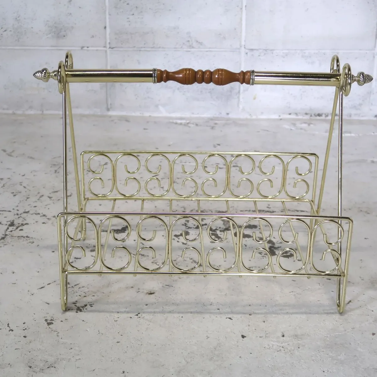 アンティーク ワイヤーメタル マガジンラック