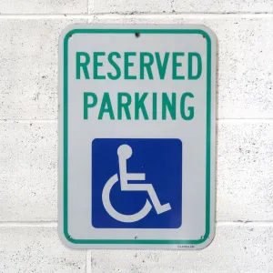 RESERVED PARKING ロードサイン