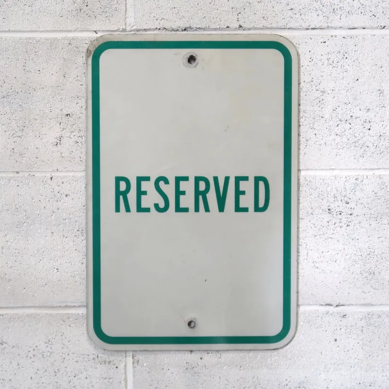 RESERVED メタルサイン