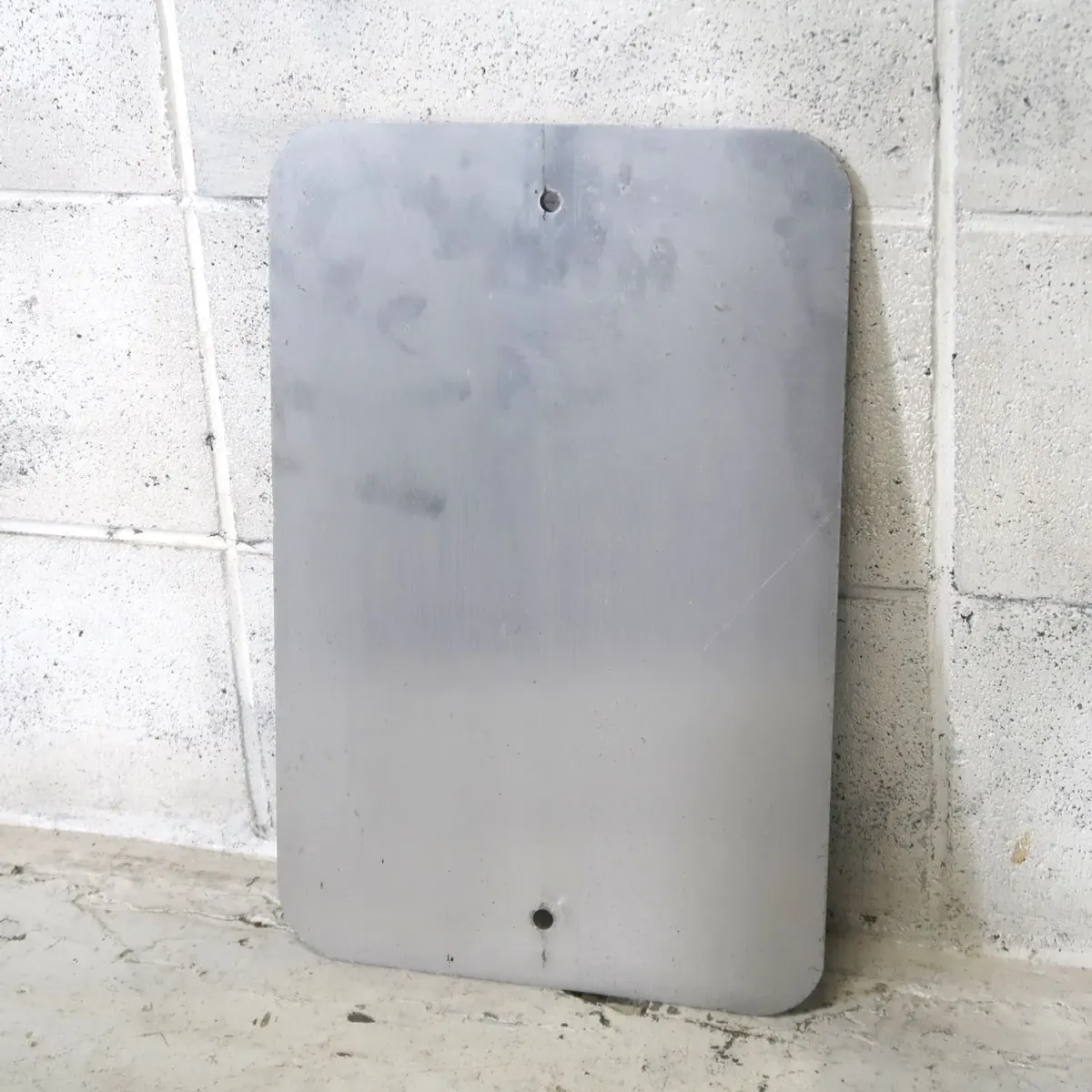 RESERVED メタルサイン