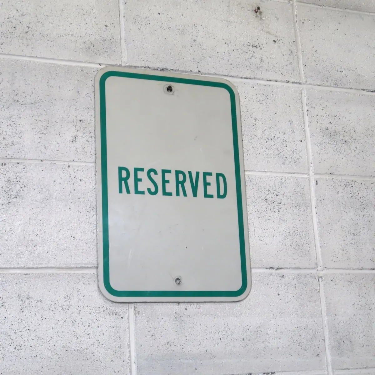 RESERVED メタルサイン