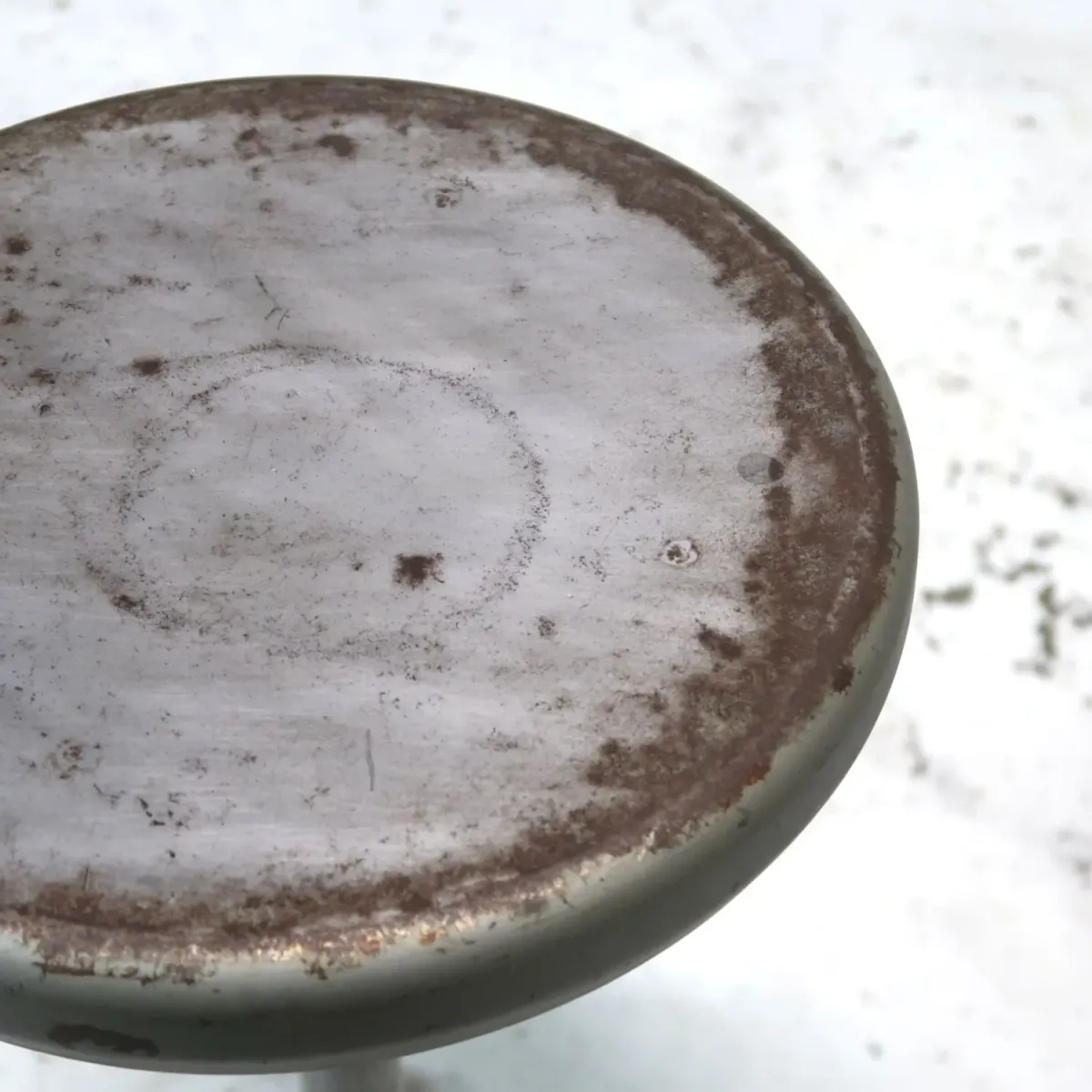 AJUSTO EQUIPMENT社 ビンテージ インダストリアル メタルスツール