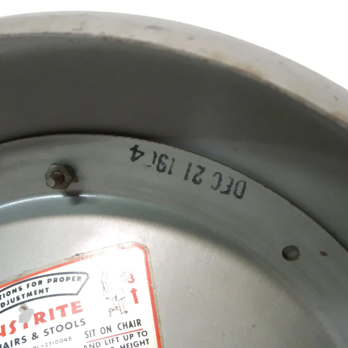 AJUSTO EQUIPMENT社 ビンテージ インダストリアル メタルスツール