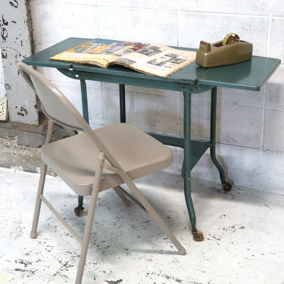 ビンテージ タイプライターデスク