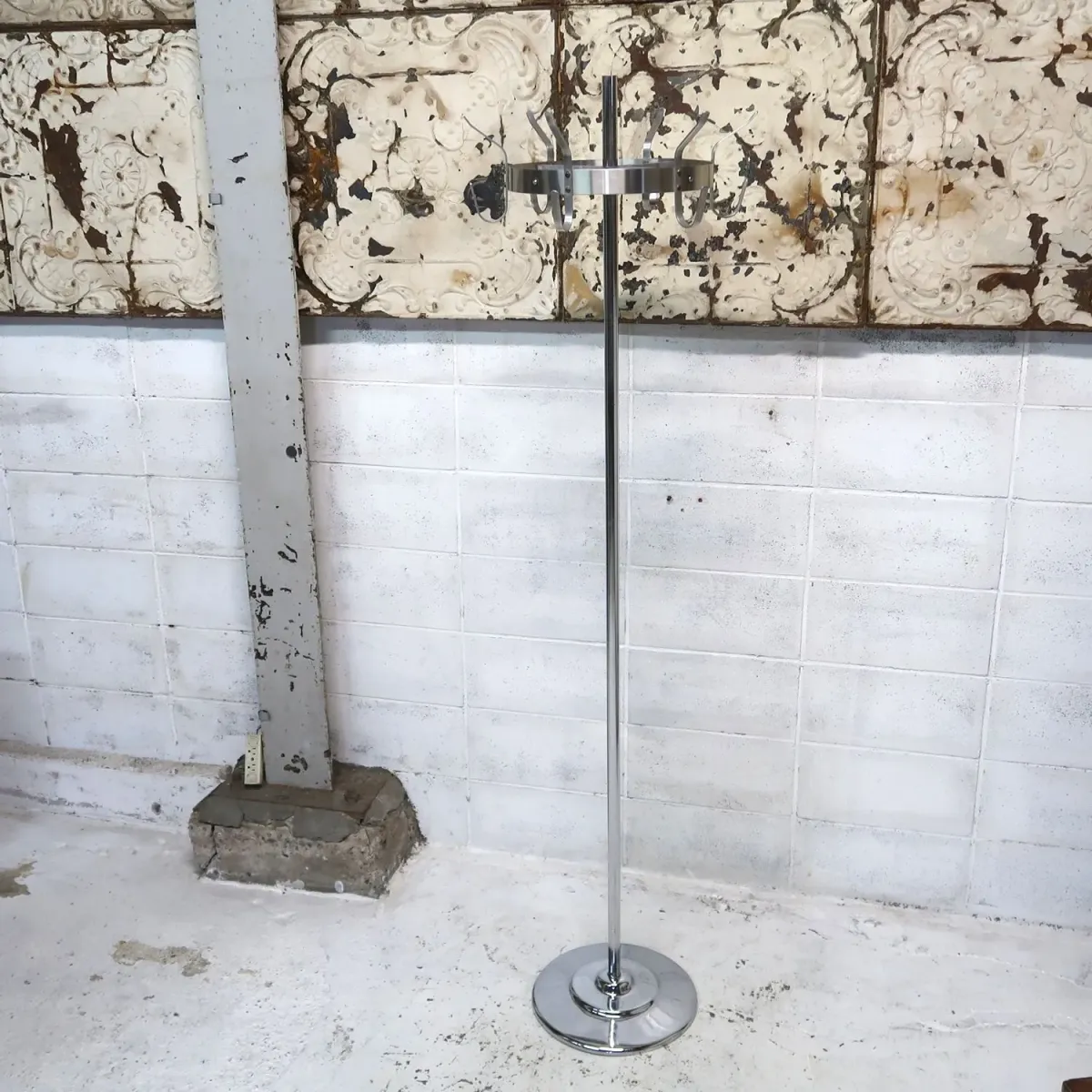 ビンテージ メタルハンガーラック