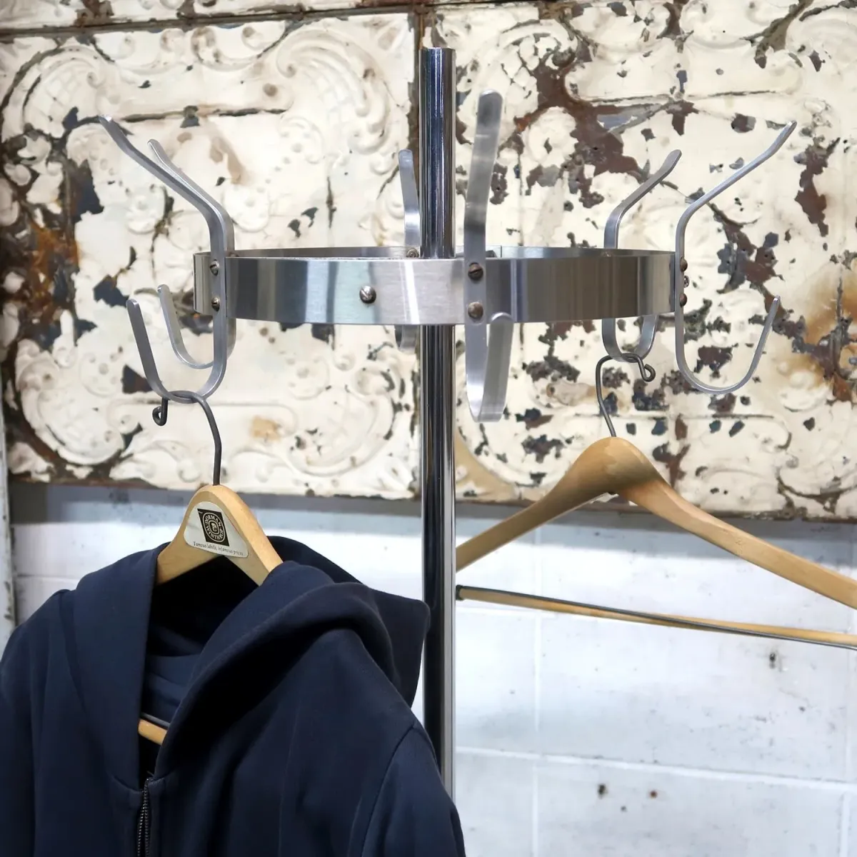 ビンテージ メタルハンガーラック