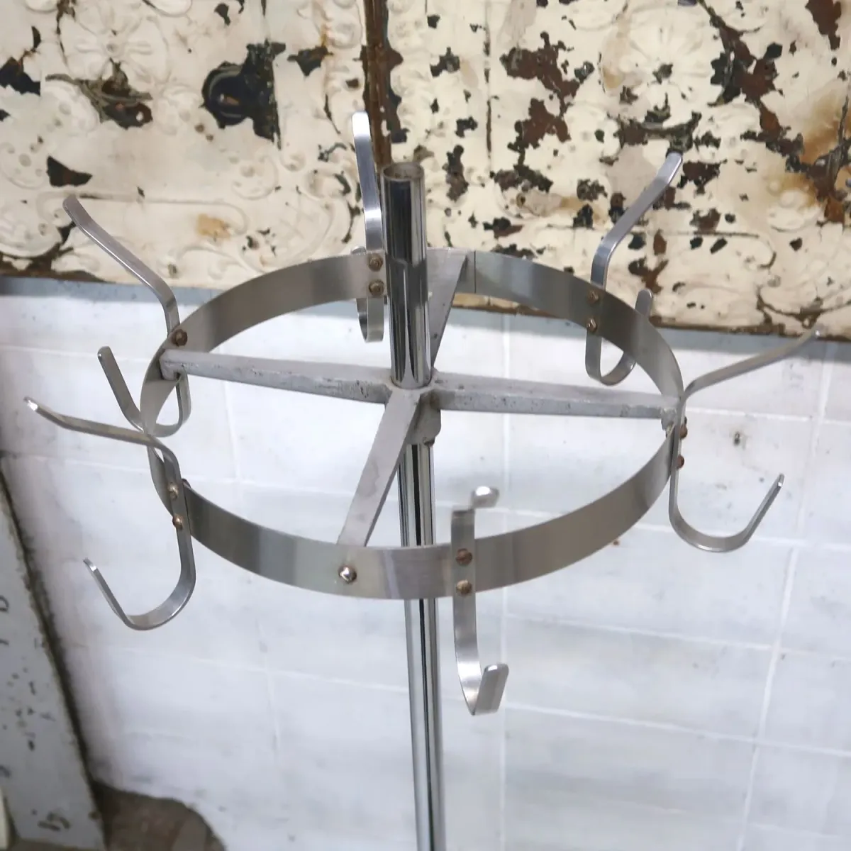 ビンテージ メタルハンガーラック