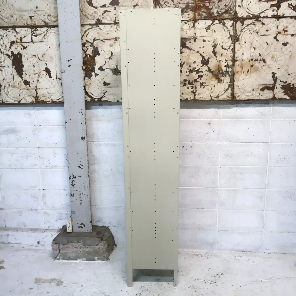 LYON ビンテージ メタルロッカー