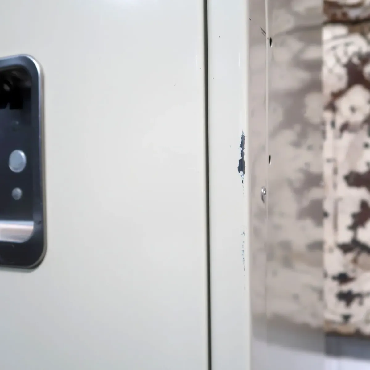 LYON ビンテージ メタルロッカー