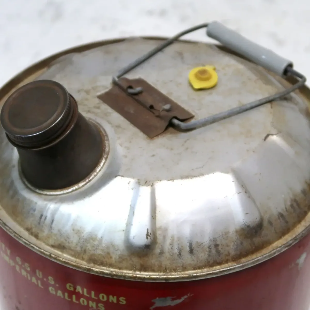 ビンテージ ガソリン缶