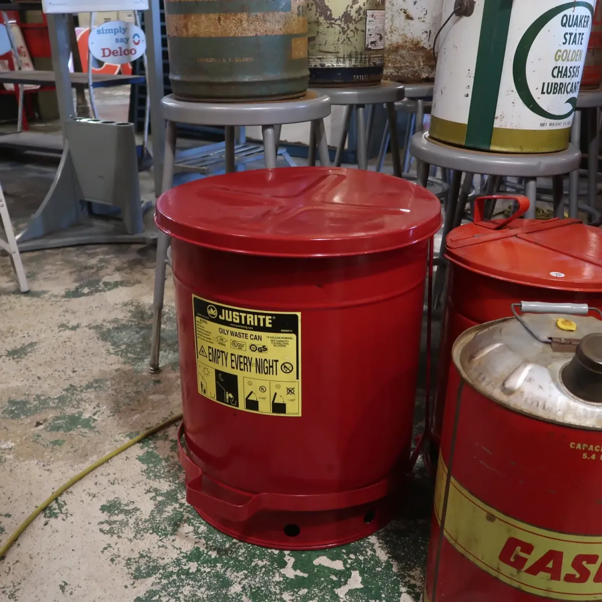 JUSTRITE 大型メタルゴミ箱