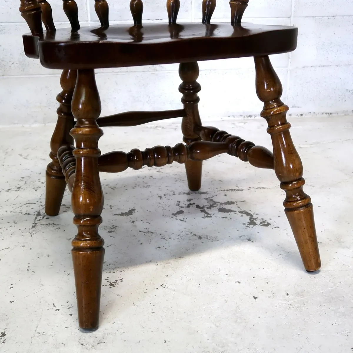 アンティーク ウッド キャプテンチェア