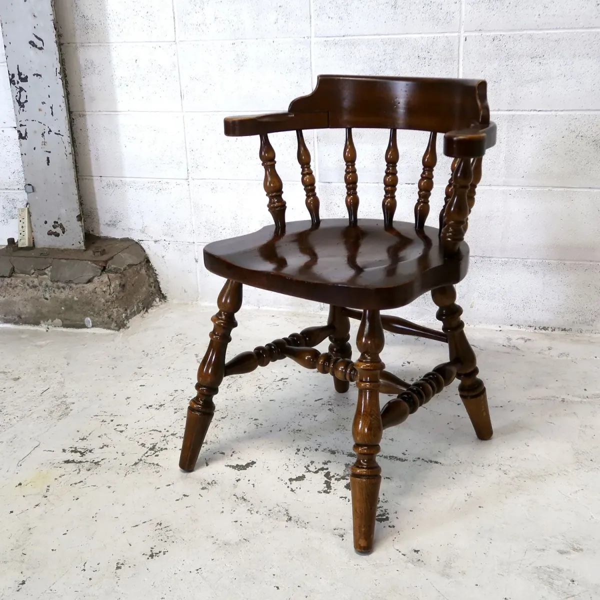 アンティーク ウッド キャプテンチェア