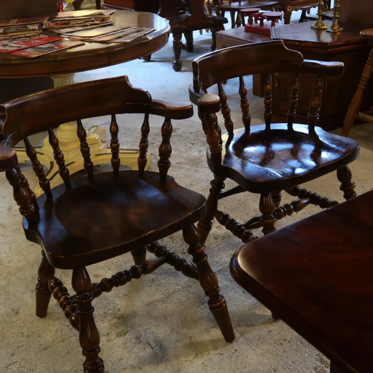 アンティーク ウッド キャプテンチェア