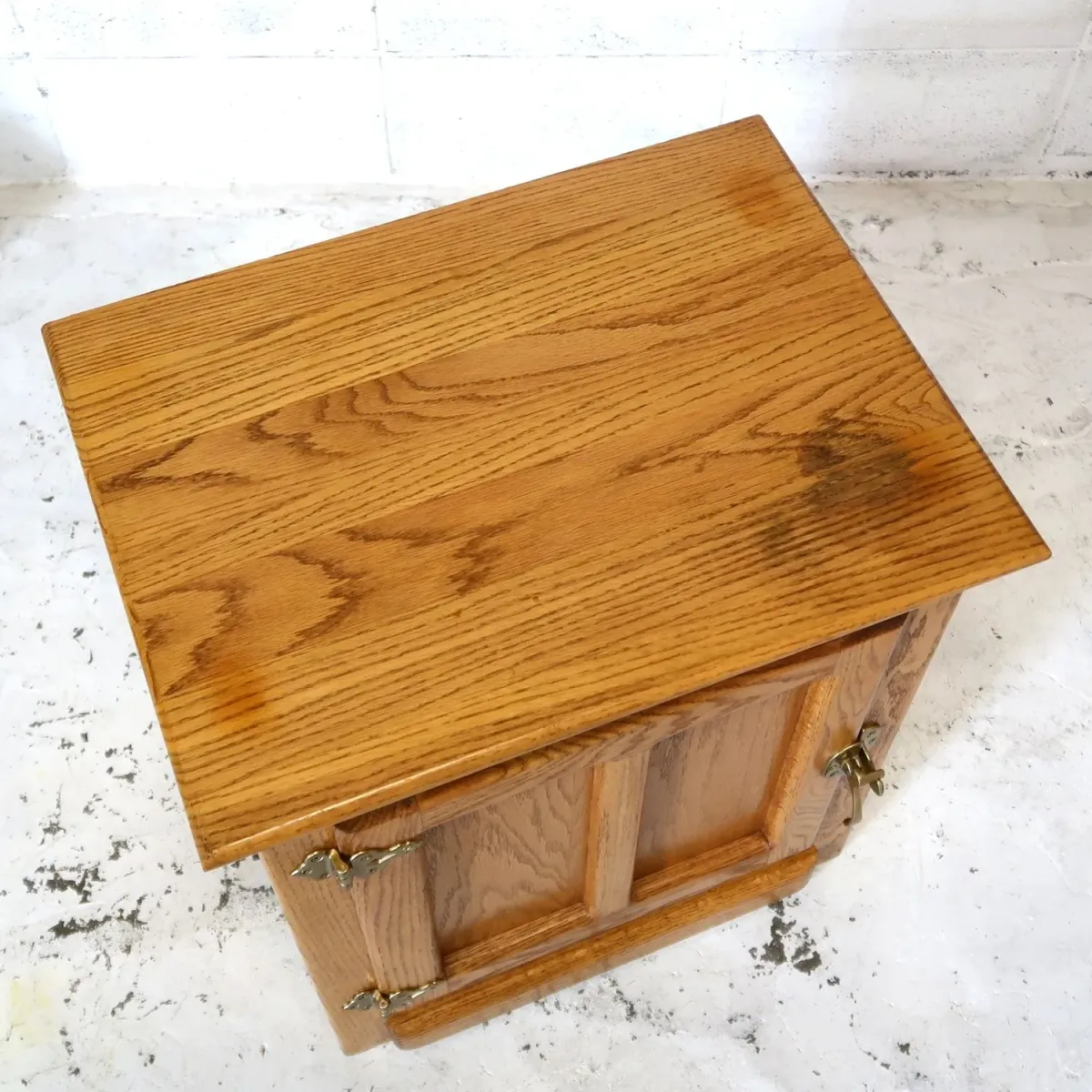 WHITE CLAD ビンテージ ナイトスタンド