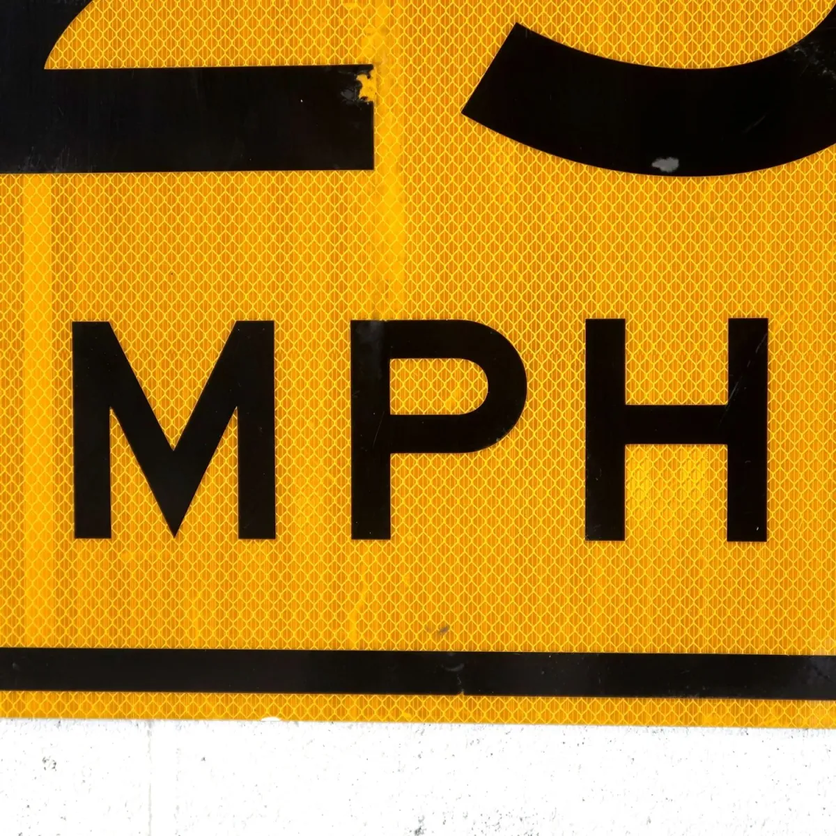 ロードサイン 25MPH