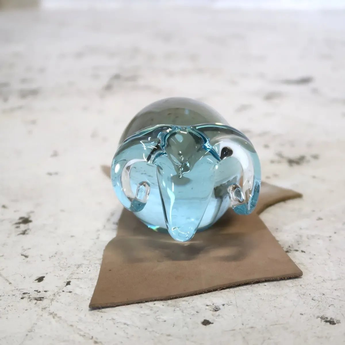 ビンテージ ガラスオブジェ ヒツジ