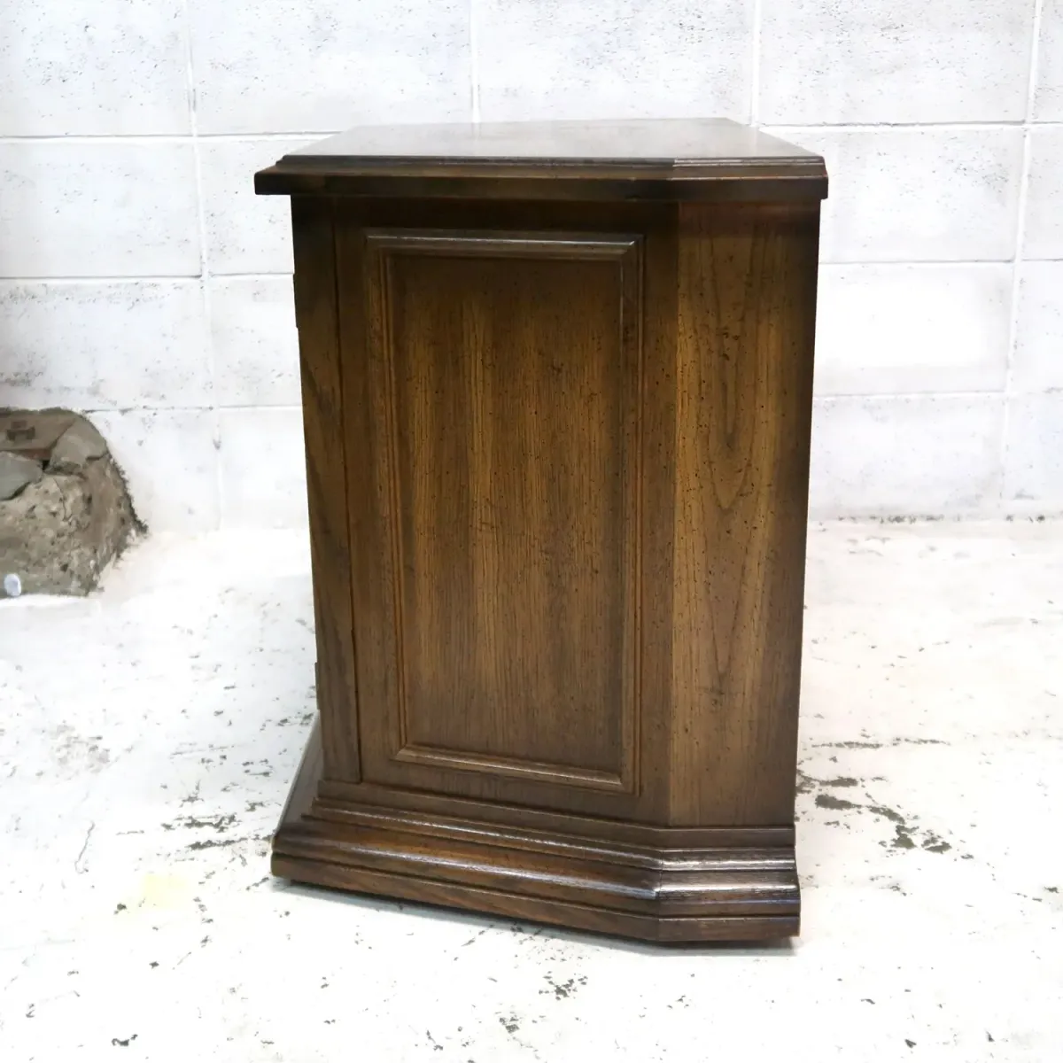 アンティーク ナイトスタンド